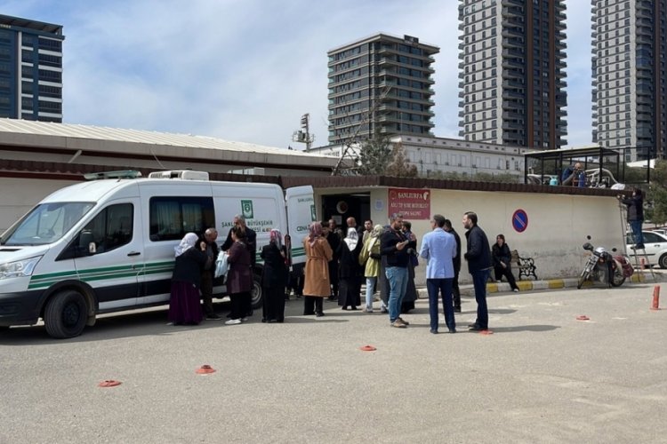 Sokak köpeklerinden kaçarken 2 aracın çarptığı gençten acı haber!