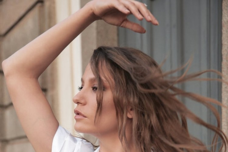 Serenay Sarıkaya ile Mert Demir ayrılmamış