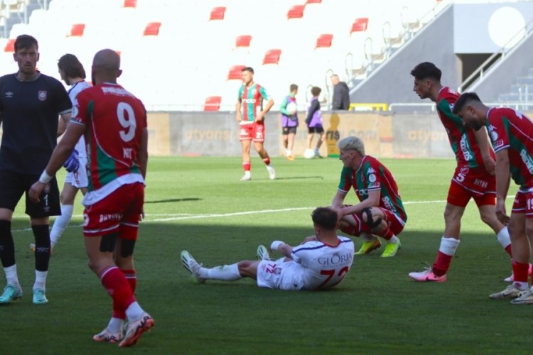 Bursaspor şampiyonluğu kutluyor, Karşıyaka şoku yaşıyor!