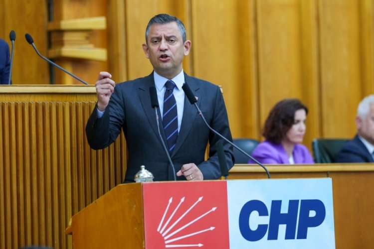 CHP lideri Özgür Özel'den Milli Eğitim Bakanı'na sert sözler!