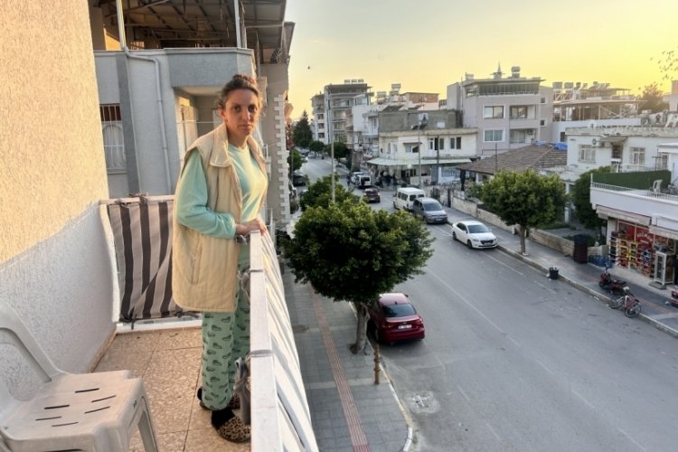 İşten d&ouml;nerken kabusu yaşadı: Artık dışarı &ccedil;ıkamıyor!