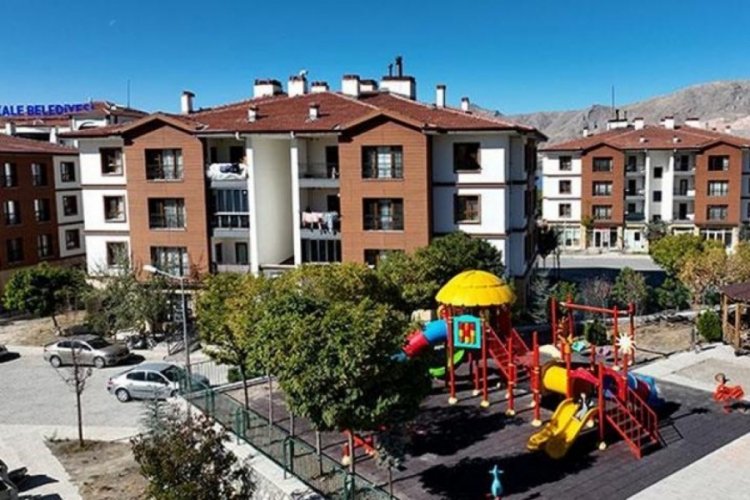 Bakan Kurum: TOKİ ile kale gibi konutlar yaptık