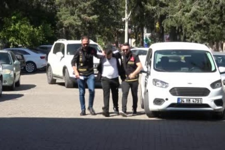 Kendisini taciz ettiğini iddia ettiği arkadaşını öldürdü