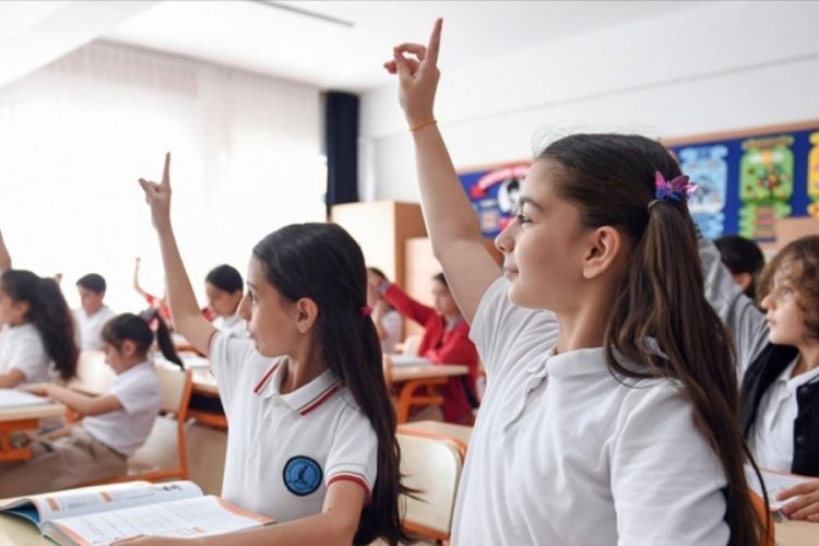 Okullar tatil mi 22 Nisan? Salı günü okul var mı?