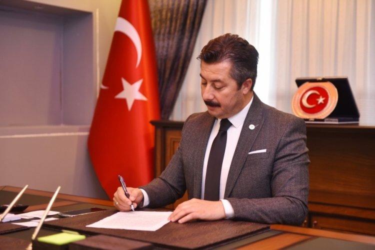 Başkan Özel 23 Nisan mesajı