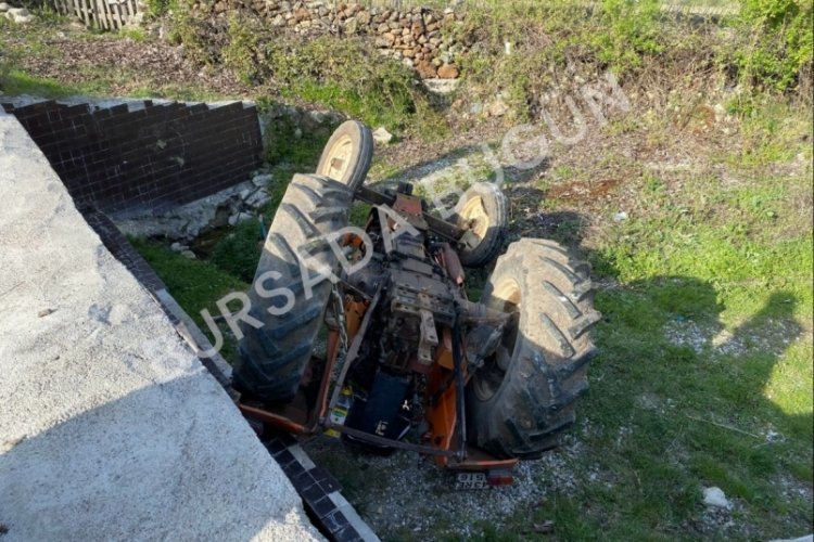 Bursa'da traktör kazası kötü bitti!