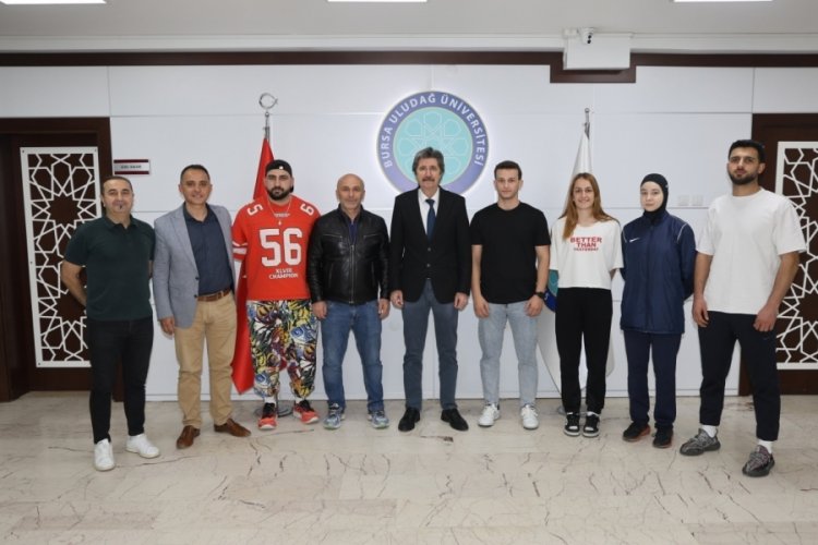Üniversitelerarası Kick Boks Şampiyonasına BUÜ damgası