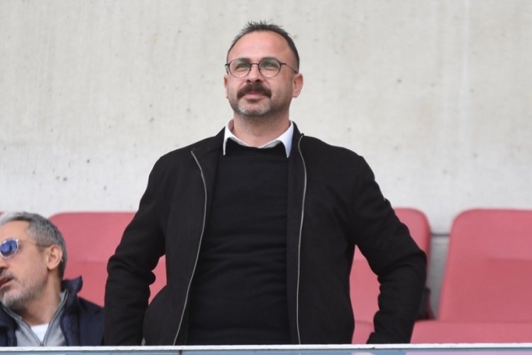 Altay'da başkan görevi bırakıyor!