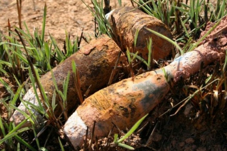 2'nci Dünya Savaşı'ndan kalma mühimmat patladı: Yaralılar var