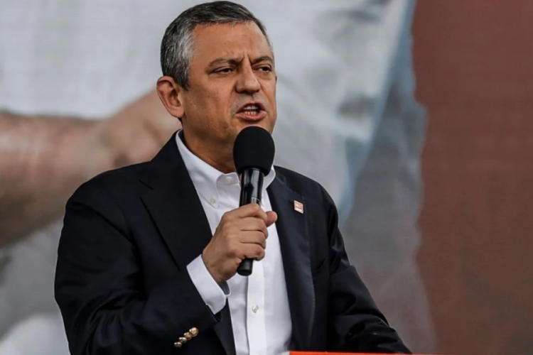 Özgür Özel tüm programlarını iptal etti! İstanbul'a geliyor