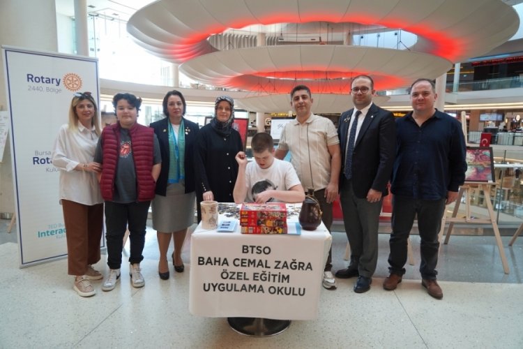 "Yapboz Adam'ın Eserleri" Korupark Avm'de Sergilendi
