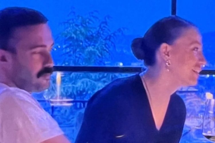  Serenay Sarıkaya ve Mert Demir'den yeni kare geldi
