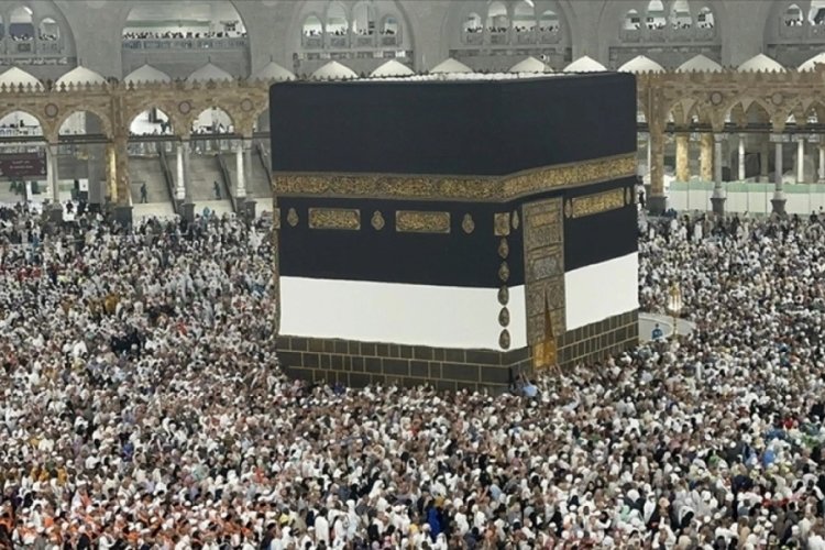 Suudi Arabistan'dan hacca izinsiz gelenlere ağır ceza