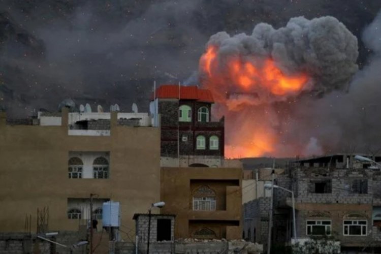 ABD Yemen'de göçmen gözaltı merkezini bombaladı: 68 ölü