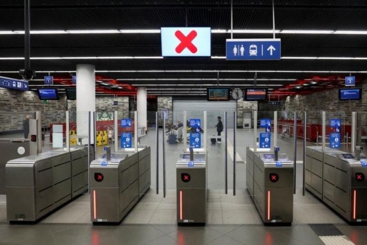 Belçika'da çalışanlar greve gitti