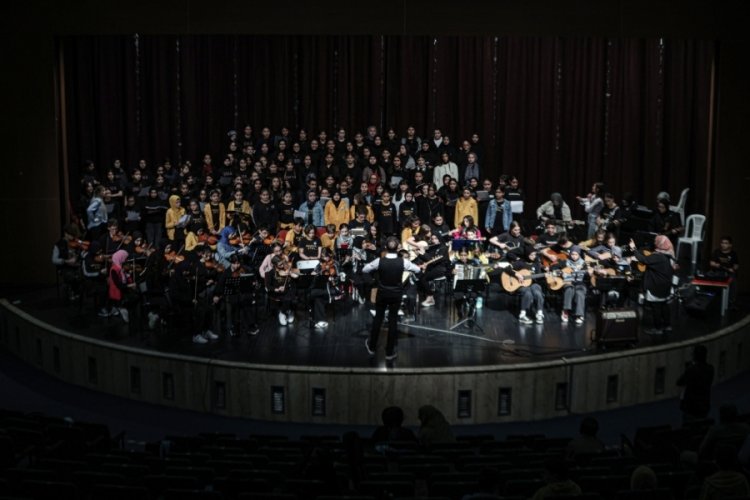 Bursa'da İmam hatip öğrencileri Gazze için 6 dilde konser verecek