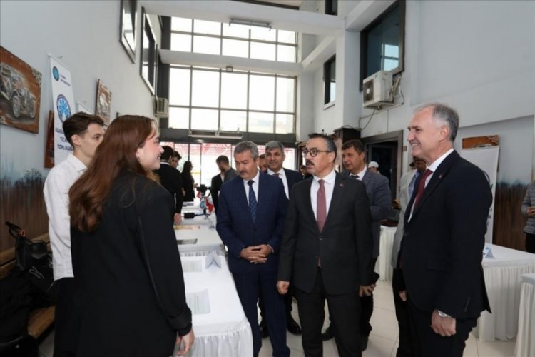İnegöl'de öğrencilerin fikirleri yarıştı