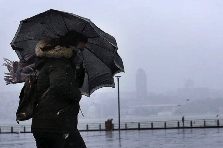 Meteorolojiden fırtına uyarısı: Çatılar uçabilir!