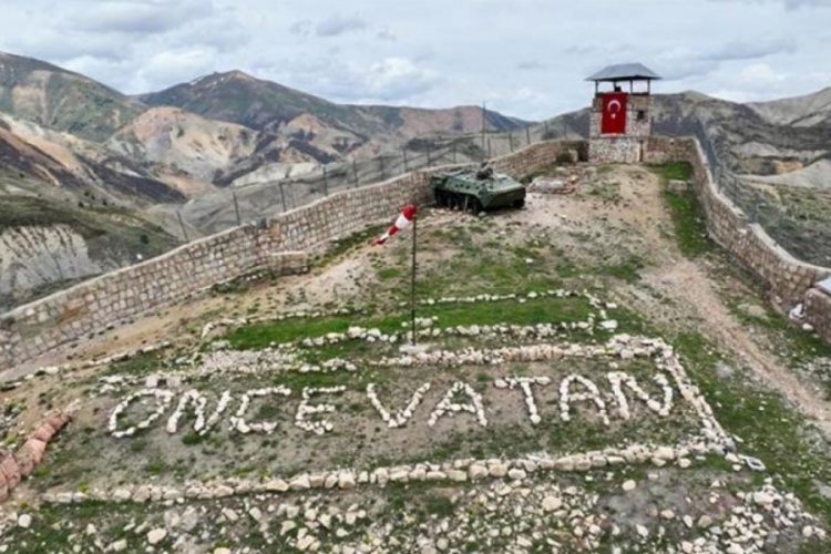 Tunceli'de 15 yıl önceki çatışmada şehit düşen askerlerimiz anıldı
