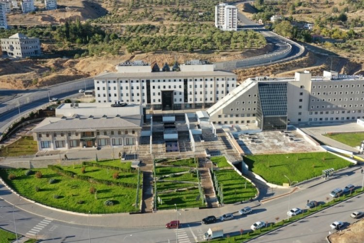 Belediye başkan yardımcısını şekerlikle yaralayan YRP'li başkan yardımcısı tutuklandı
