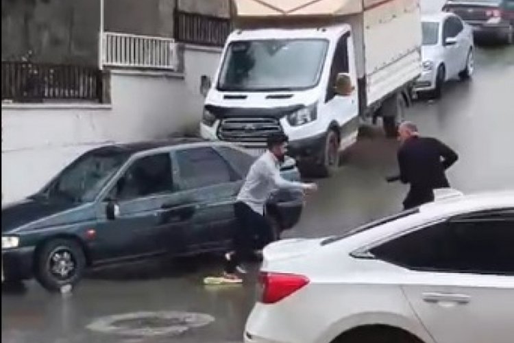 Pompalı tüfekle saldırdı, silah tutukluk yaptı