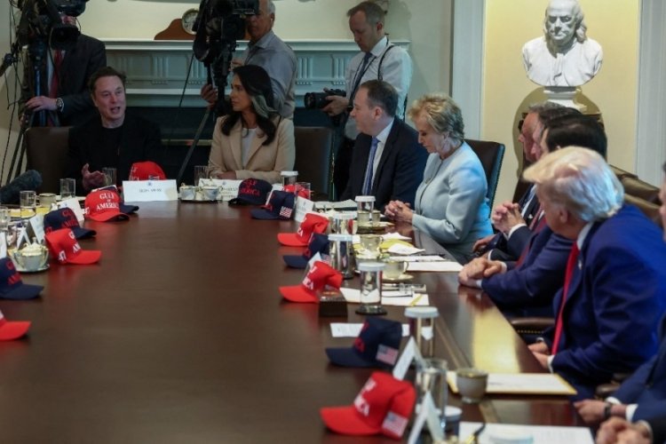 Donald Trump: Elon Musk istediği kadar yönetimde kalabilir