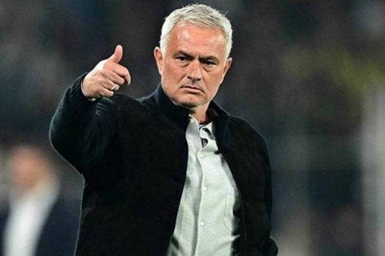 Derbi öncesi gözler Mourinho'da!