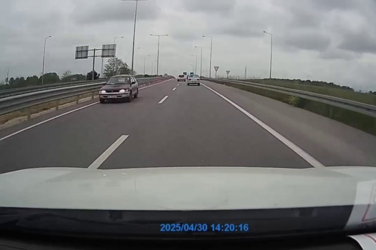 Otomobil ölüme davetiye çıkardı