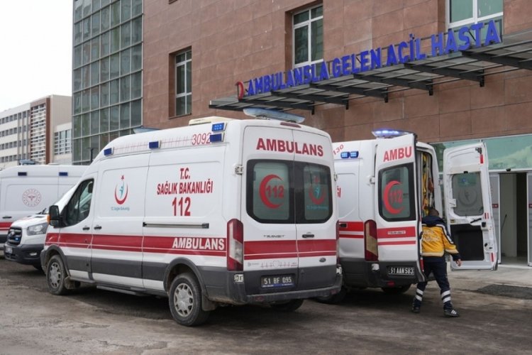 Talihsiz kazada 1 ölü, 3 yaralı