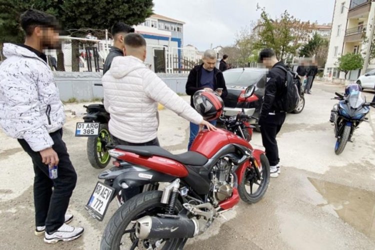 Ehliyetsiz motosiklet sürücüsüne 25 bin 956 lira ceza