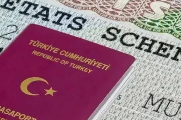 İtalya Türklerin vize randevusunu iptal etti mi? DMM'den açıklama geldi