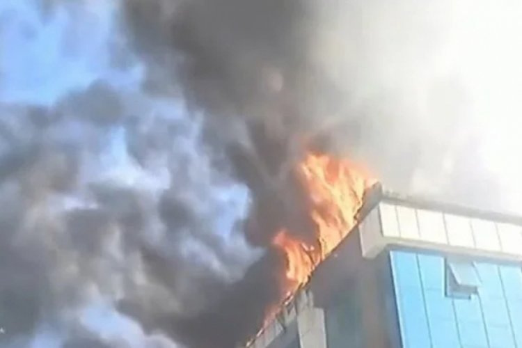 İstanbul'da tekstil fabrikasında yangın