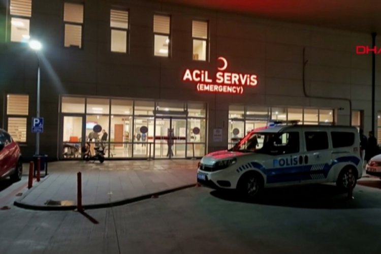Birlikte yemek yediği müzisyen arkadaşını 7 bıçak darbesiyle yaraladı