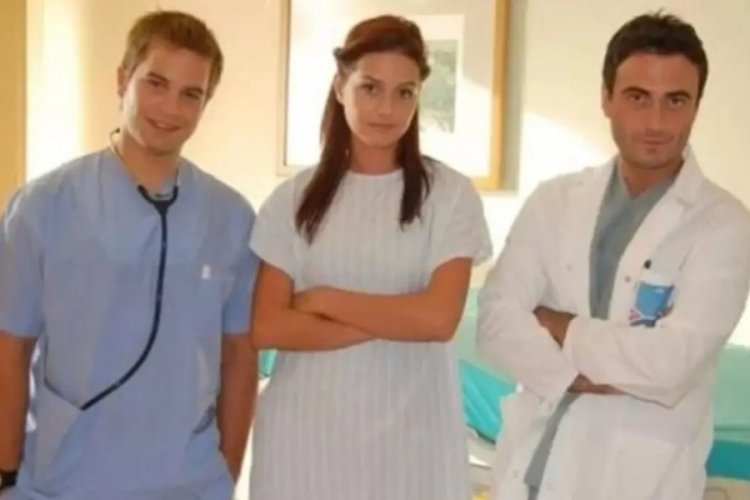 Doktorlar'ın yıldızları yıllar sonra bir arada! Yasemin Özilhan yayınladı