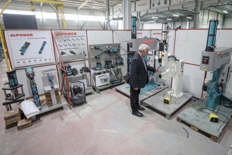 Projeyi askerdeyken çizmişti! Şimdi 70 ülkede kullanılıyor, 100 ton kuvvet üretiyor
