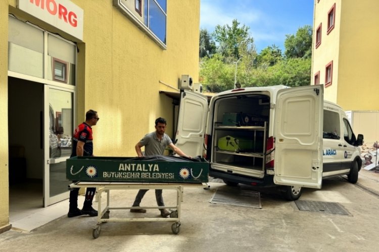 Gazipaşa'da 2 çocuk babası depo içerisinde ölü bulundu