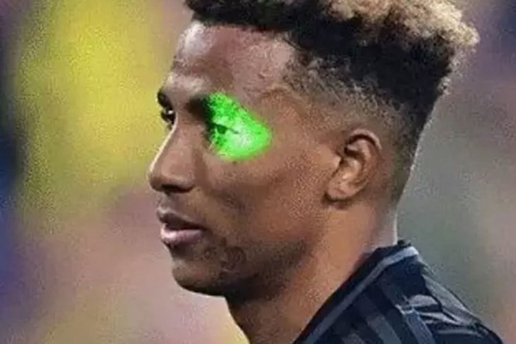 Gedson Fernandes'e lazer tutan taraftara spordan men cezası