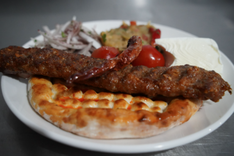 Adana ve Urfa'ya rakip geldi: Edirne kebabı