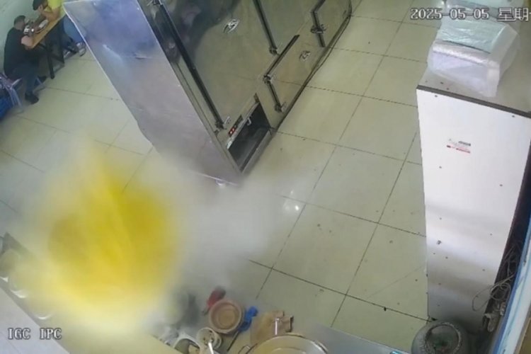 Bomba gibi patladı!