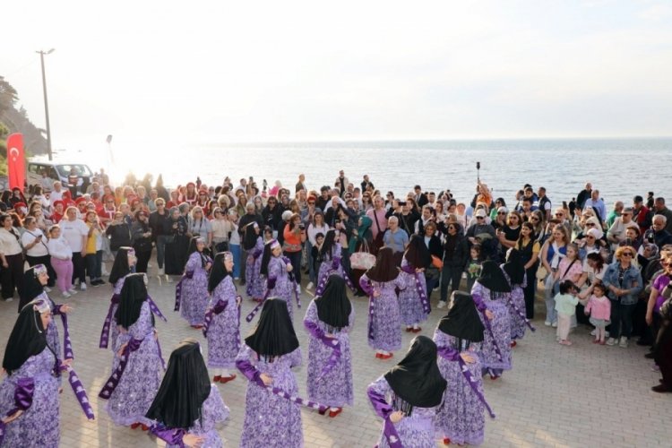 Bursa Mudanya'da baharın gelişi coşkuyla kutlandı!