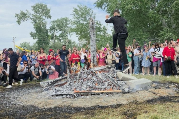 Edirne'de Kakava ve Hıdırellez Şenlikleri sona erdi