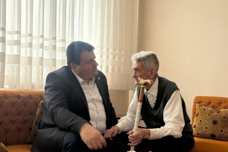 CHP Bursa Milletvekili Öztürk'ten anlamlı ziyaret