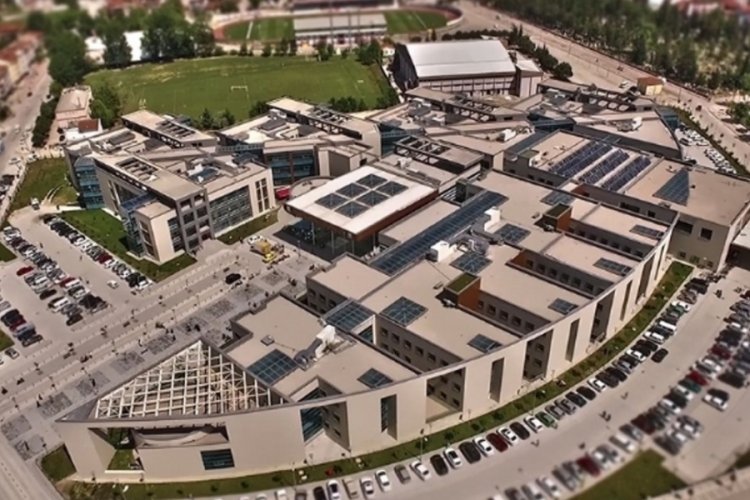 Bursa'da 6 yaşındaki çocuk balkondan düştü!