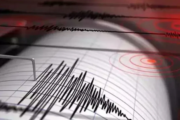 Erzincan'da deprem!
