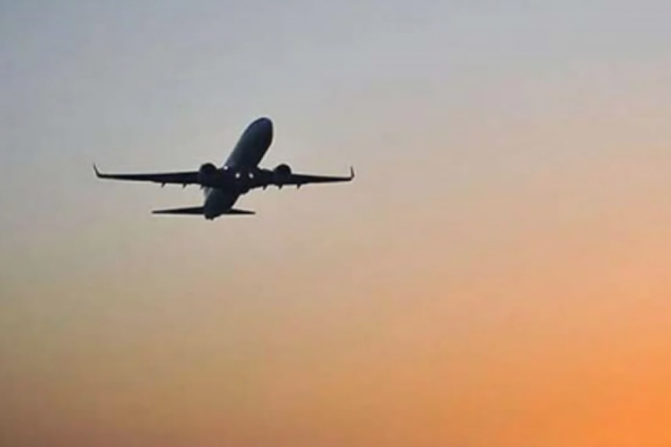THY ve Pegasus uçakları İstanbul'a geri dönüyor