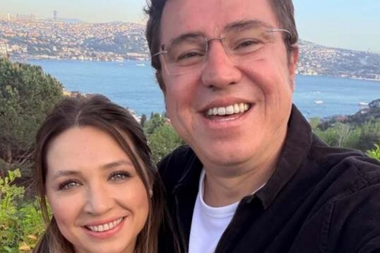  İbrahim Büyükak ve Nurdan Beşen 7.nci evlilik yıldönümlerini kutladı
