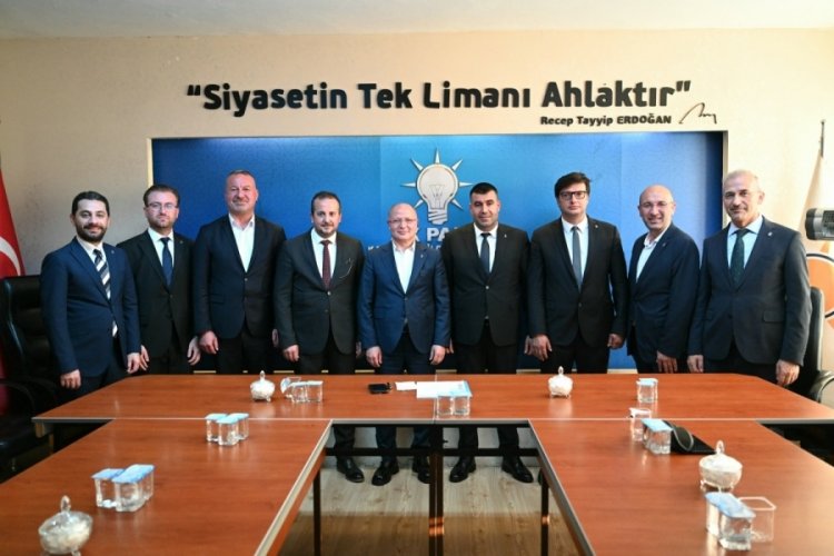 AK Parti Karacabey'de gücüne güç kattı