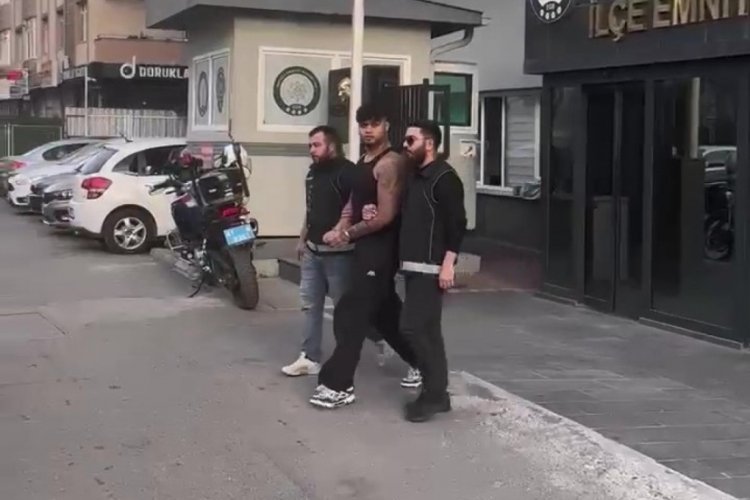 "Lvbel C5" lakaplı rapçinin adliyeye sevk edildiği anlara ait görüntüler ortaya çıktı