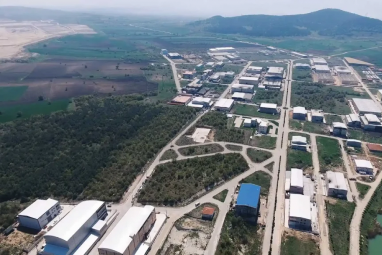Bursa'nın kalbinde dev fabrika! Şoke eden değerle satışta
