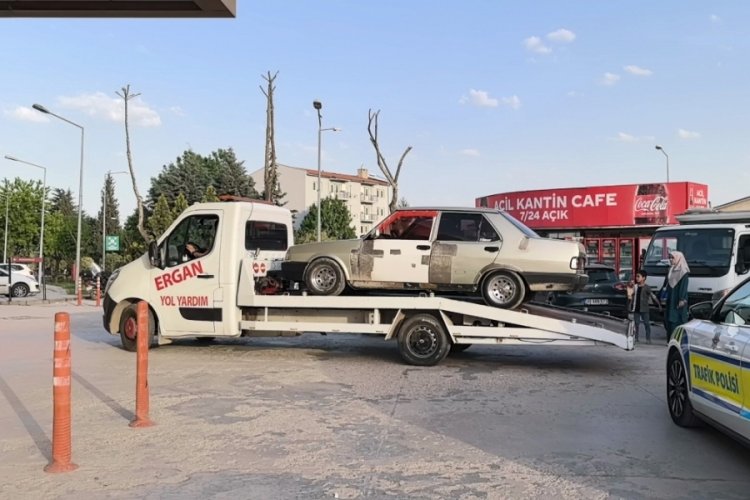 Bursa'da alkollü sürücü sabır denedi: Yok ehliyetim. Ehliyetimi daha önce size verdim, sizdeydi